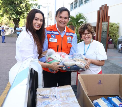 Imagem do post Codesal entrega alimentos arrecadados na II Caminhada de Prevenção às Obras Sociais Irmã Dulce