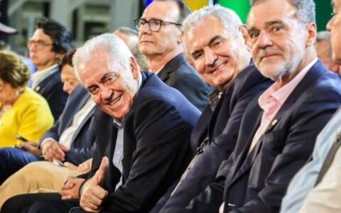 Imagem do post De olho no Senado, Angelo Coronel vai a evento com Lula