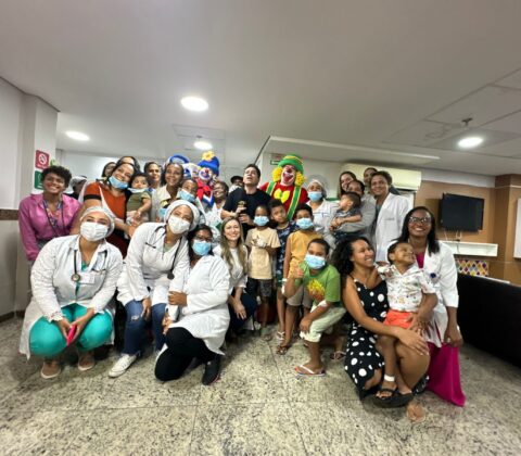 Imagem do post Com a força da internet e o apoio da Hapvida, Patati e Patatá realizam sonho de jovem em tratamento contra o câncer em Salvador