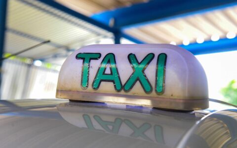 Imagem do post Prefeitura de Salvador atualiza regras dos táxis e amplia idade dos veículos: veja o que muda