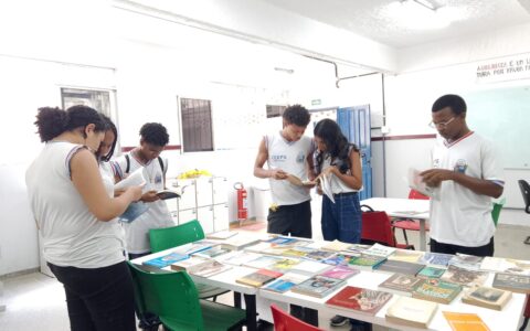 Imagem do post Escolas estaduais realizam atividades em homenagem à Semana Nacional do Livro e da Biblioteca