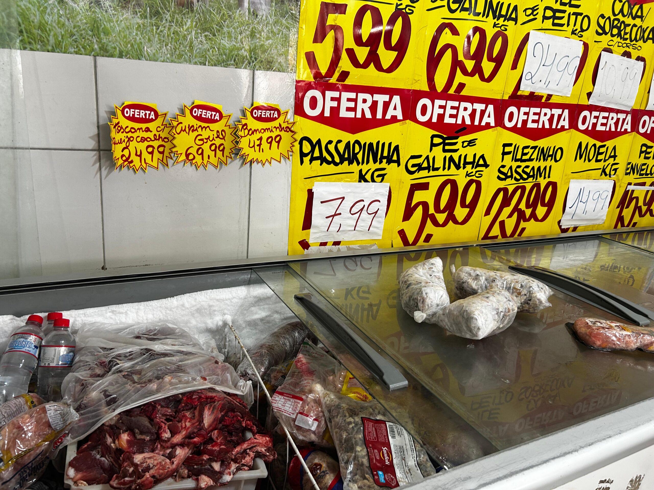 Polícia Civil prende envolvido e retira mais de meia tonelada de carne clandestina de circulação