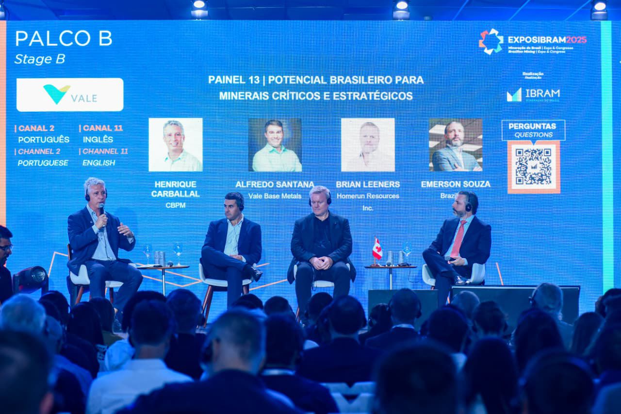 Presidente da CBPM modera painel sobre minerais críticos e estratégicos na EXPOSIBRAM 2025