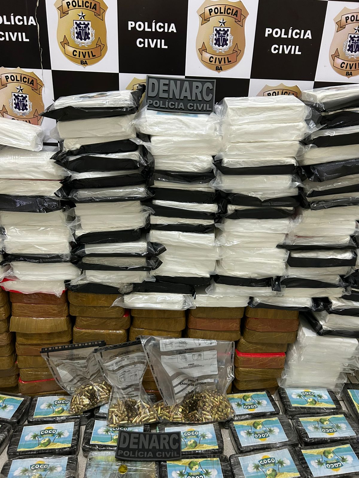 Polícia Civil apreende 250 kg de drogas em Vitória da Conquista