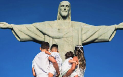 Imagem do post Everton Ribeiro revela câncer na tireoide e passa por cirurgia bem-sucedida