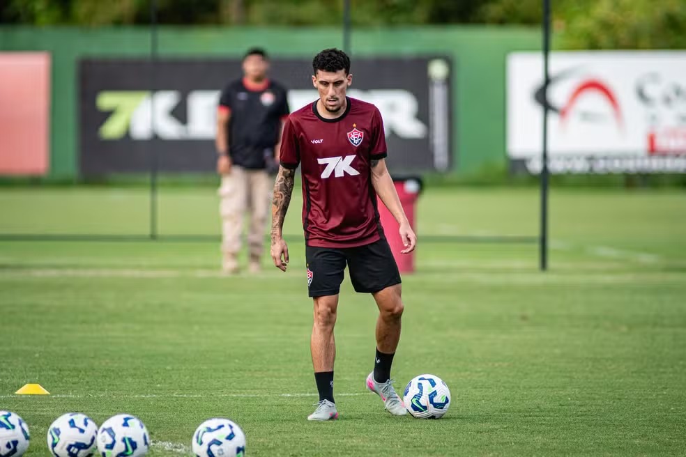 “Precisamos estar focados”, diz Baralhas sobre clássico BaVi
