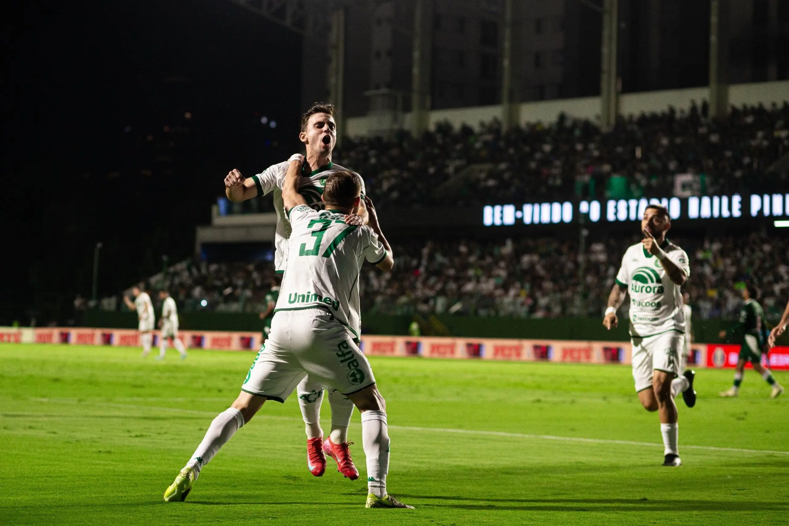 Reta final: G4 da Série B muda após jogos do fim de semana