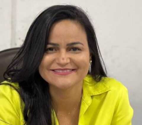 Imagem do post Débora Regis comemora avanço para implantação da Casa do Trabalhador em Lauro de Freitas: “Mais oportunidades para nossa gente”