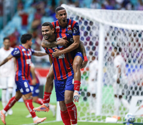 Imagem do post Bahia vira e enlouquece a Fonte Nova com vitória épica