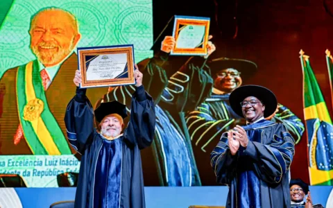 Imagem do post Lula recebe título de doutor honoris causa em Moçambique