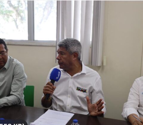 Imagem do post Jerônimo visita Barro Preto, 365º município, faz entregas e anuncia novos investimentos