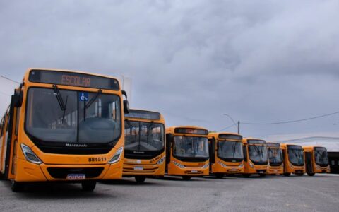 Imagem do post Lauro de Freitas ganha 35 novos ônibus escolares para mais de 4 mil alunos