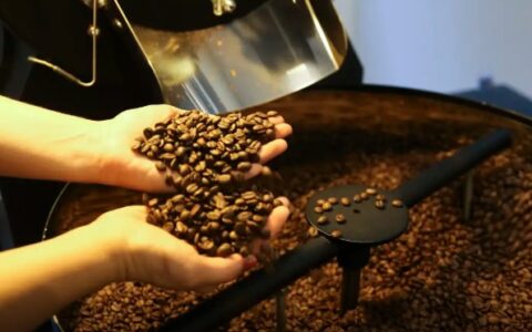 Imagem do post EUA reduzem tarifas para café, laranja, carne bovina e outros produtos