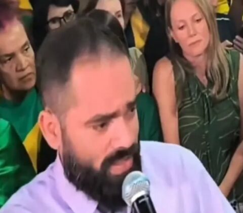 Imagem do post Pastor agredido em vigília faz exame no IML após crítica a Bolsonaro