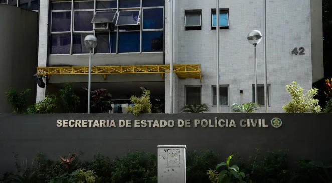 Menino é baleado na perna dentro de escola em operação policial no Rio