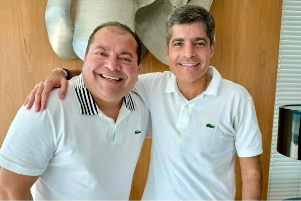 Deputado deixa governo e anuncia apoio a ACM Neto