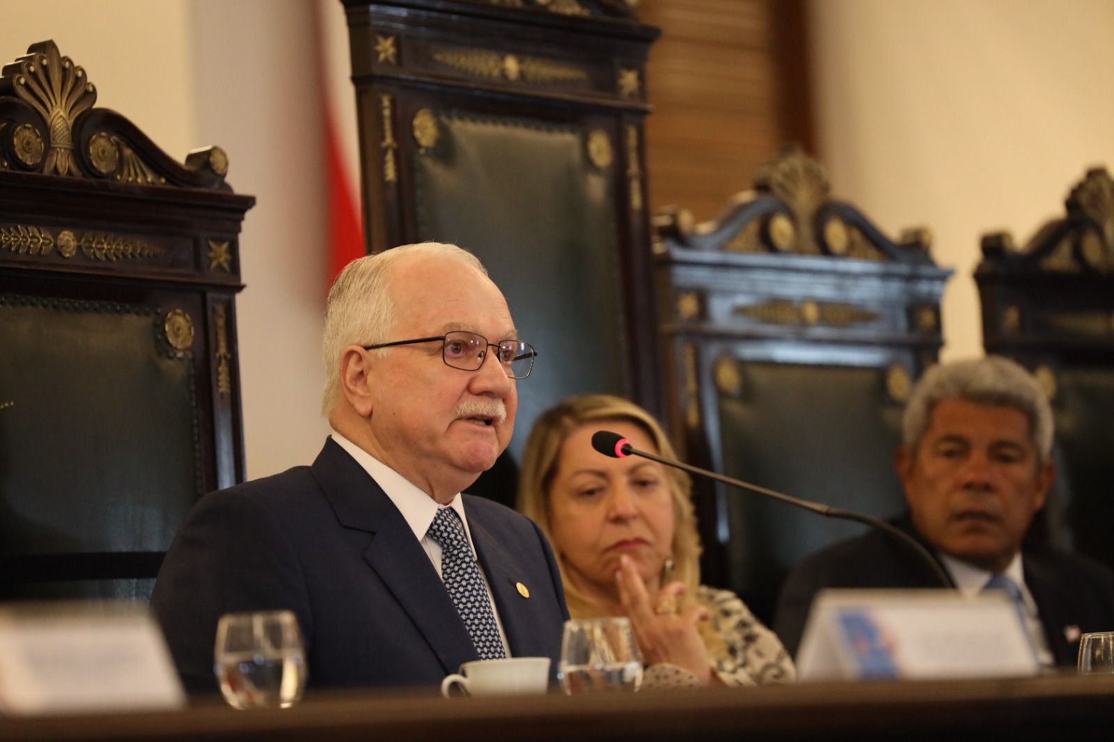 Edson Fachin elogia política de segurança da Bahia na abertura do Mês do Júri