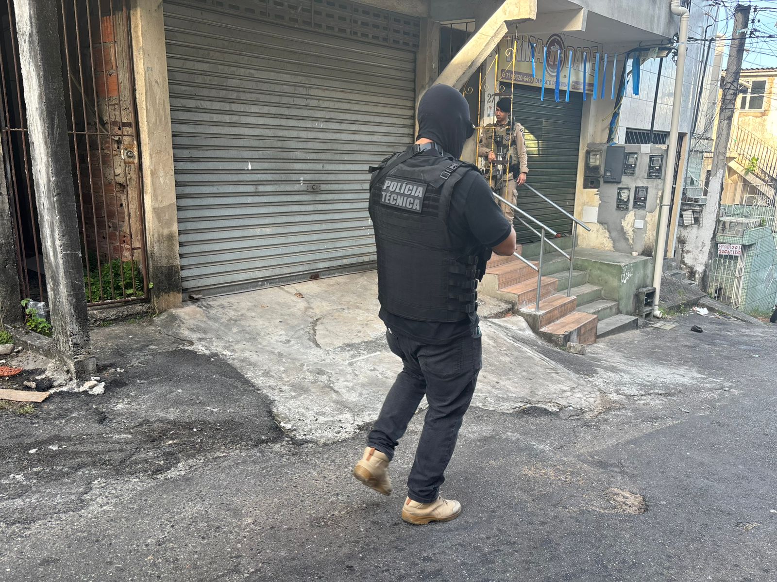 Casal é executado dentro de casa no Engenho Velho de Brotas