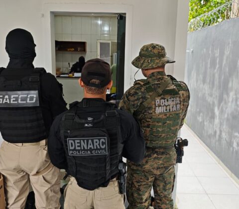 Imagem do post Polícia cumpre mandados e prende suspeitos de tráfico durante a Operação Narke 5