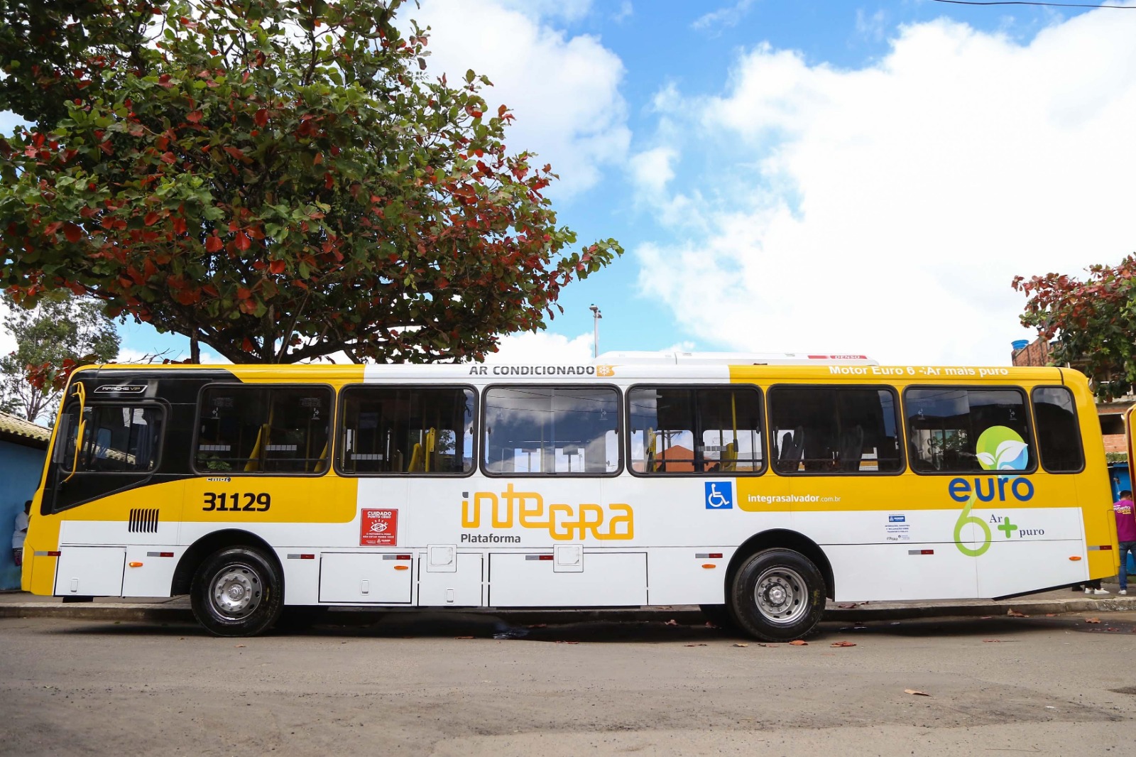 Semob faz pesquisa sobre a qualidade do transporte público por ônibus em Salvador