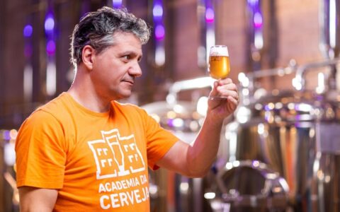 Imagem do post Ambev revela segredos do teste do chá e fermento para cerveja