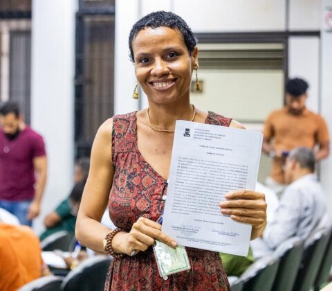 Imagem do post Camaçari reforça serviços públicos e empossa 37 novos servidores após concurso: Saúde e Educação ganham reforço imediato