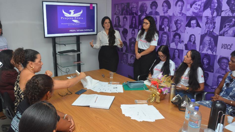 ALBA faz oficina para fortalecer autonomia de mulheres em situação de violência