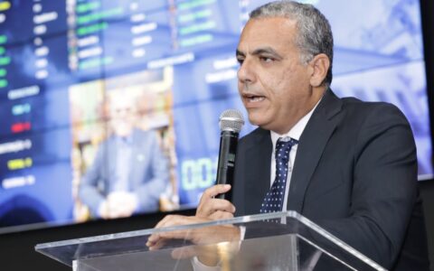 Imagem do post Cezar Leite critica decisão de Moraes e alega riscos à saúde de Bolsonaro na prisão