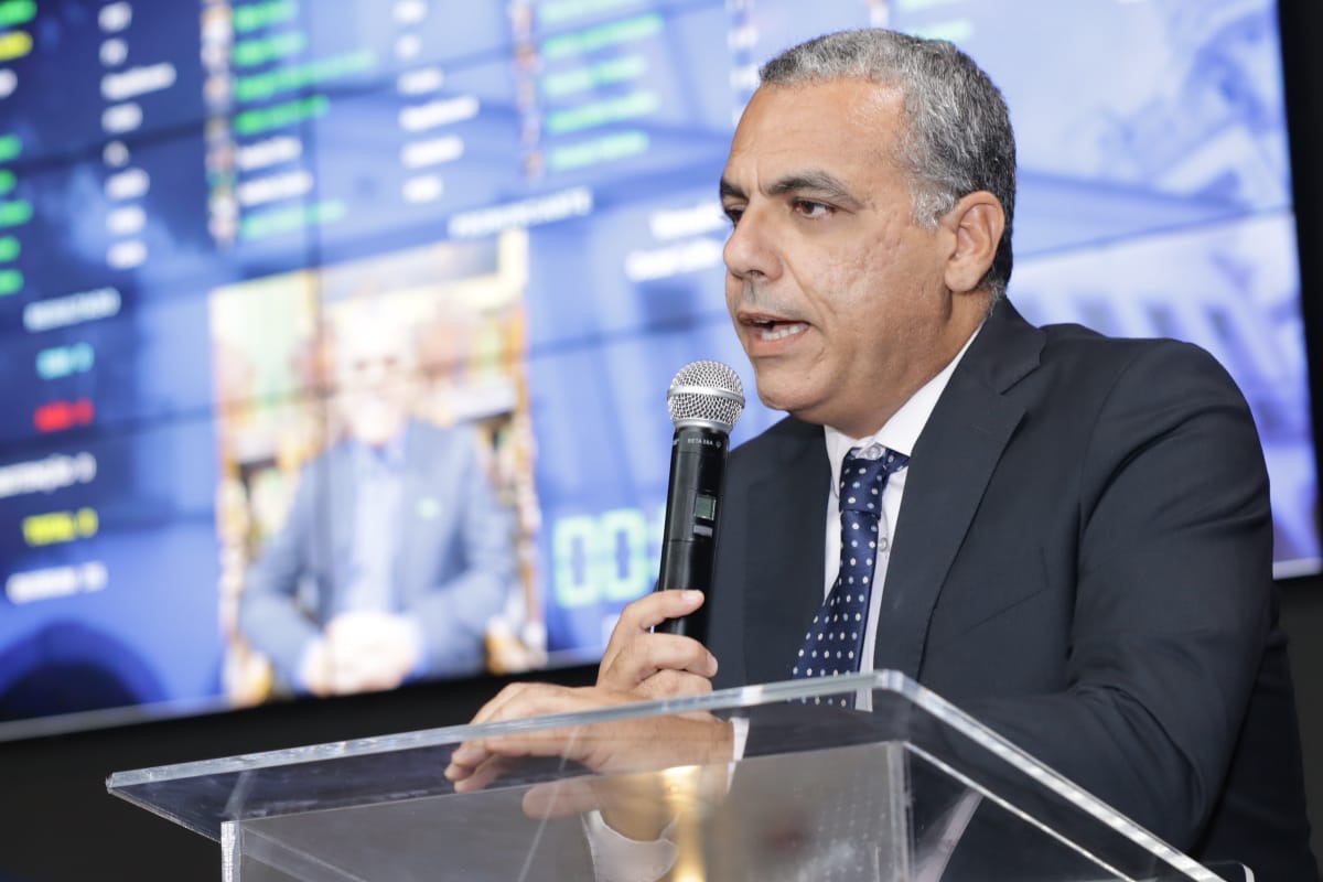 Cezar Leite critica decisão de Moraes e alega riscos à saúde de Bolsonaro na prisão