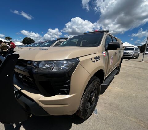 Imagem do post Governo do Estado reforça policiamento no Recôncavo com entrega de viaturas