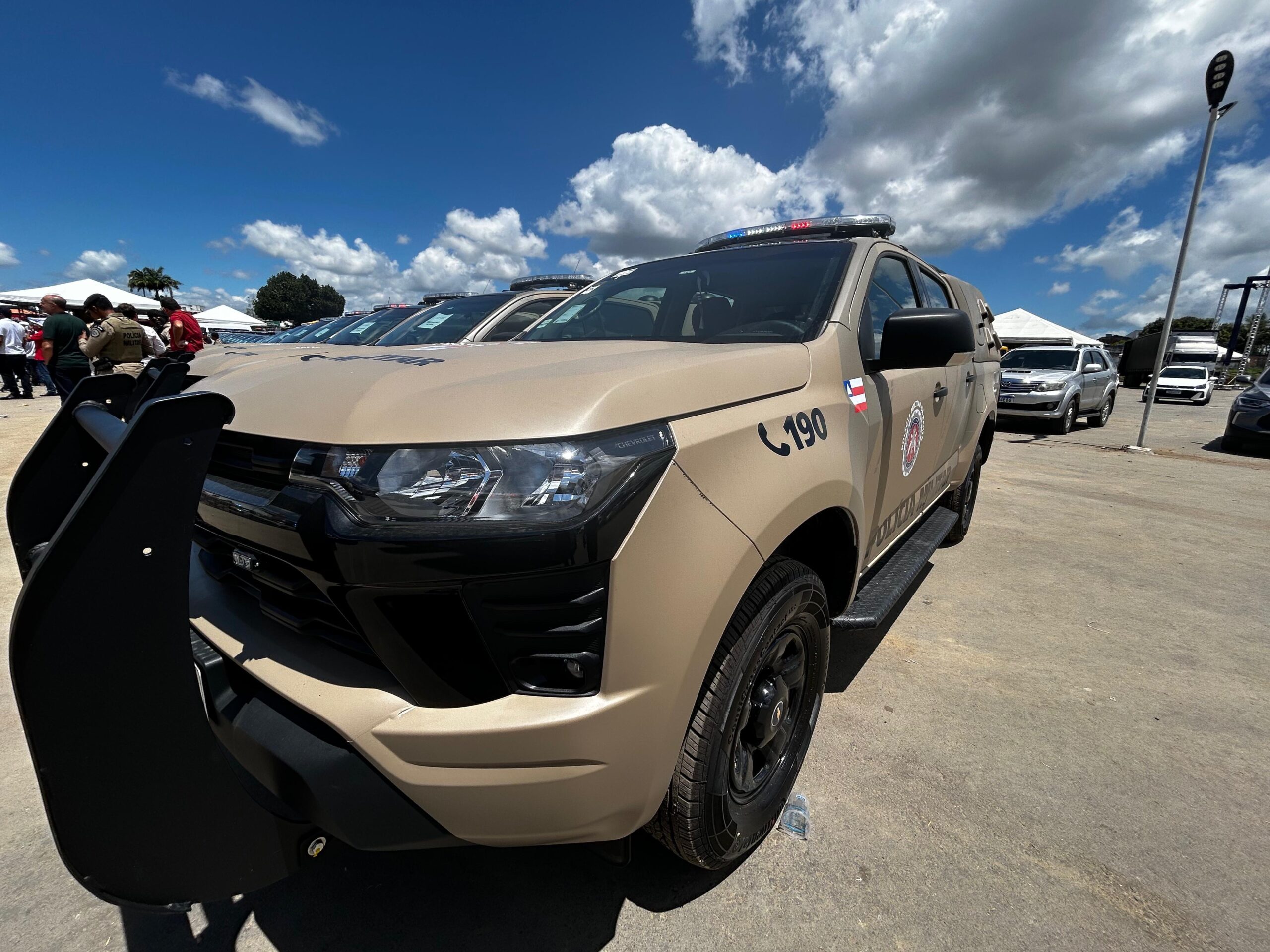 Governo do Estado reforça policiamento no Recôncavo com entrega de viaturas