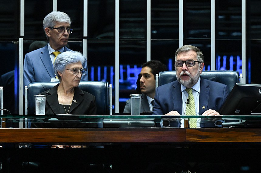 Sessão pelos seis meses da morte do Papa Francisco destaca legado do pontífice