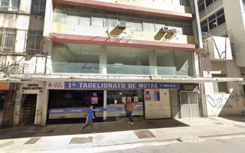 Imagem do post Cartório de Salvador é alvo de incêndio criminoso e roubo