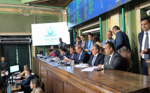 Imagem do post Câmara de Salvador aprova PPA 2026–2029 e orçamento de quase R$ 15 bilhões em última sessão do ano