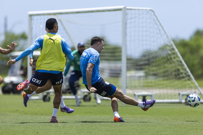 Bahia se reapresenta com foco na partida contra o Fluminense