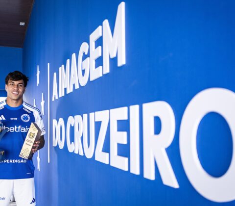 Imagem do post Dobradinha: Kaio Jorge é artilheiro do Brasileirão e da Copa do Brasil e repete marca histórica