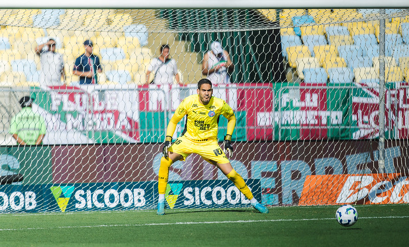 Bahia anuncia permanência de Ronaldo em definitivo
