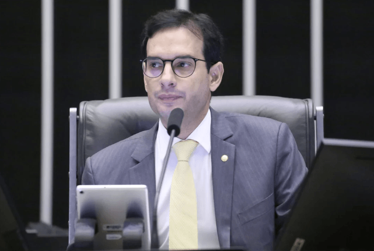 Jornada de trabalho menor entra em fase decisiva na Câmara