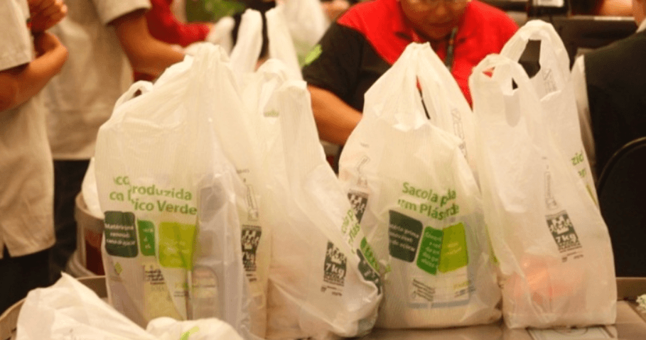 STF mantém em vigor a Lei das Sacolas Plásticas em Salvador
