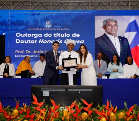 Imagem do post Governador recebe título de Doutor Honoris Causa na Uesc