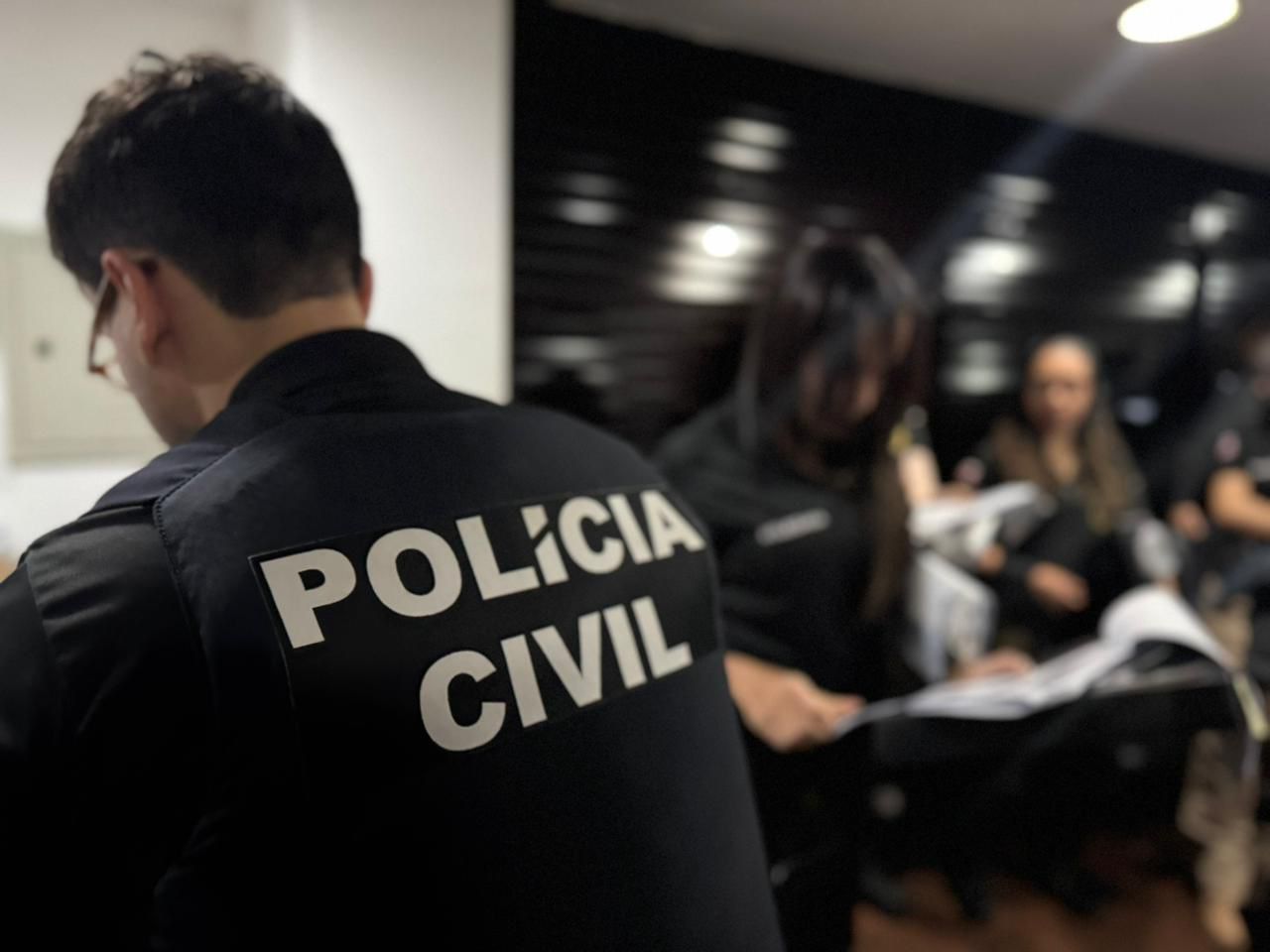 Polícia apreende adolescente acusado de liderar crimes virtuais