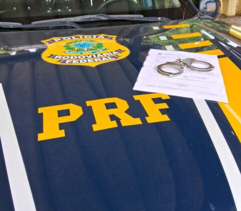 Imagem do post Procurado pela justiça é detido pela PRF em Jequié