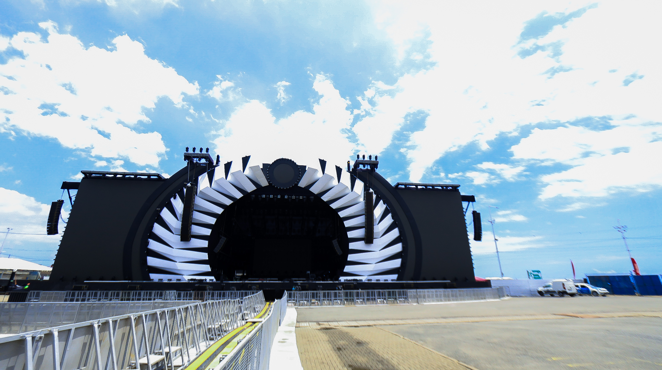 Virada Salvador entra no quarto dia com Olodum, Alok e Bell Marques agitando a Boca do Rio
