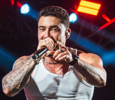 Imagem do post Papazoni emenda maratona de shows e agita a virada para 2026