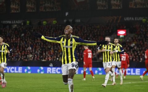 Imagem do post Talisca destrói na Europa League: hat-trick perfeito e noite histórica na Noruega