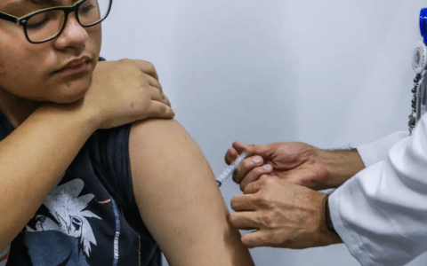 Imagem do post SUS amplia prazo da vacina contra o HPV para adolescentes