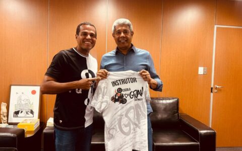 Imagem do post Encontro entre Jerônimo e ex-prefeito de Castro Alves trata Centro de Convenções do Recôncavo e Grau