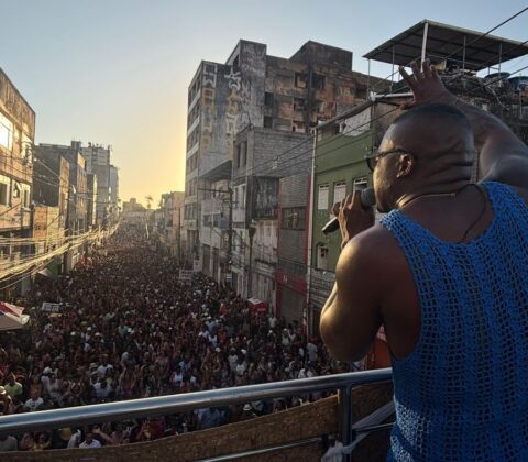 Imagem do post Caminhada do Samba: Escandurras faz show marcante e celebra sucesso