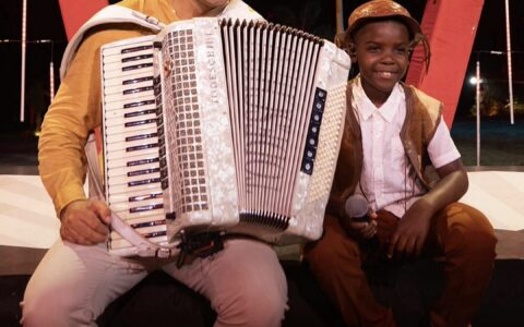 Imagem do post Chambinho do Acordeon lança “Que Deus me Livre” e abre nova fase com feat de Ruan Vitor Vaqueirinho