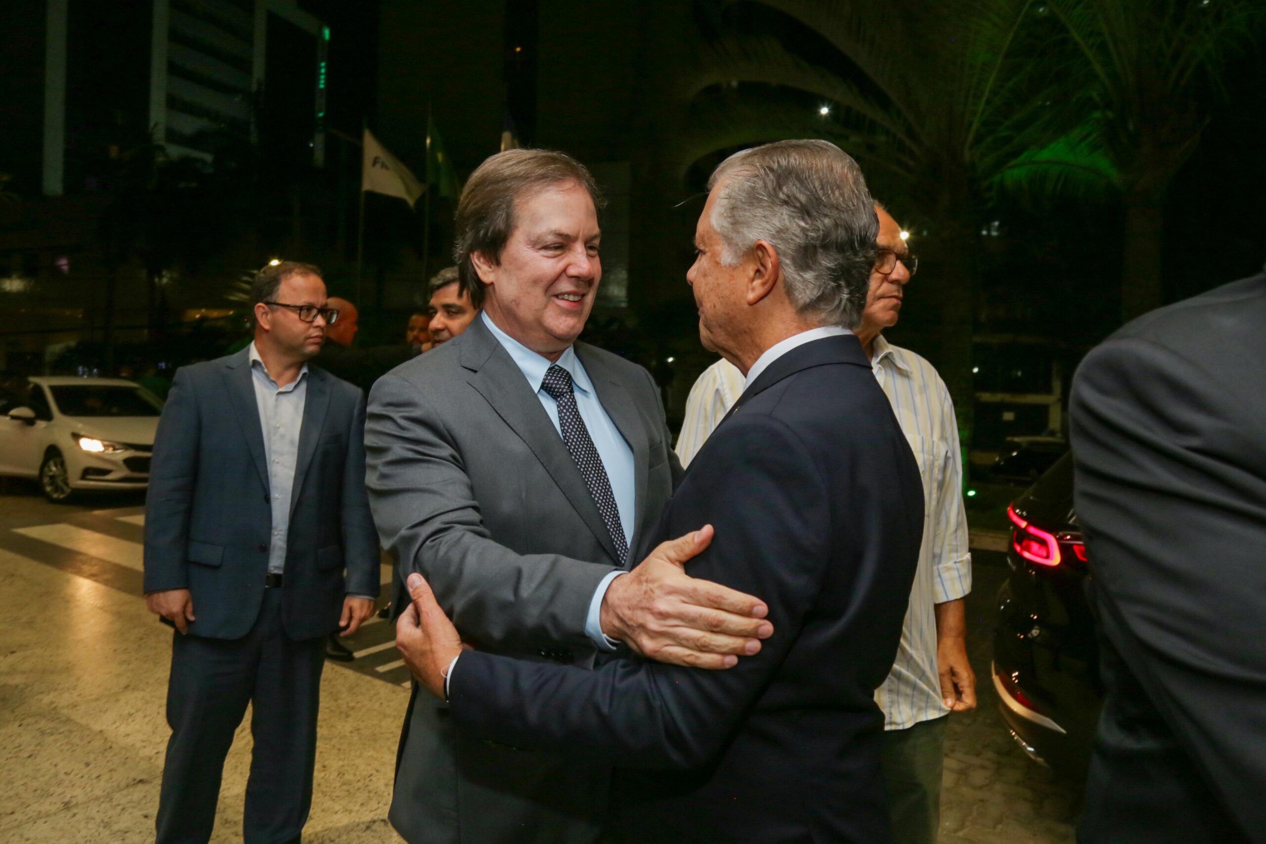 Na posse da nova diretoria do Sinduscon, Trindade afirma que governo tem sido indutor da construção civil